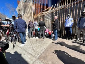 Migrantes de Ucrania llegan a Tijuana Mexico.