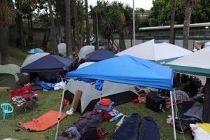 “Crece campamento de Ucranianos en el puerto fronterizo de San Ysidro”