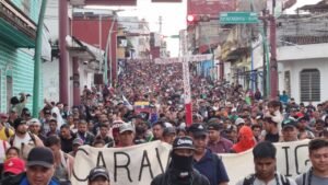 Miles Salen en caravana migrante de Tapachula!