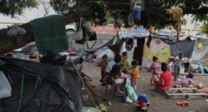 Miles de migrantes varados en la playa del Golfo de Urabá la cruda realidad