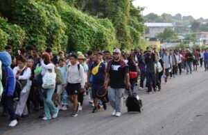 Rescatan a 71 Migrantes, incluidos venezolanos, retenidos en una vivienda en Oaxaca, en el sureste de México