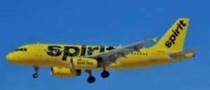 Aerolínea Spirit Airlines  no permite abordar a personas con tatuajes ofensivos y ropa inapropiada