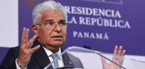 Gobierno de Panamá  evalúa la posibilidad de trasladar a migrantes venezolanos hasta Cúcuta 