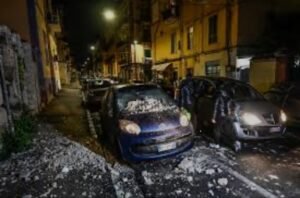 Un terremoto sacude Nápoles en plena noche y el sismo de 4,4 grados es el peor en 40 años