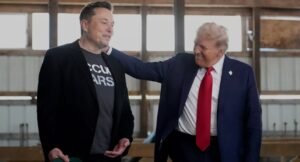 Donald Trump defiende a Elon Musk & Tesla con amenazas a los “Terroristas” que “podrían ir a cárceles de El Salvador”