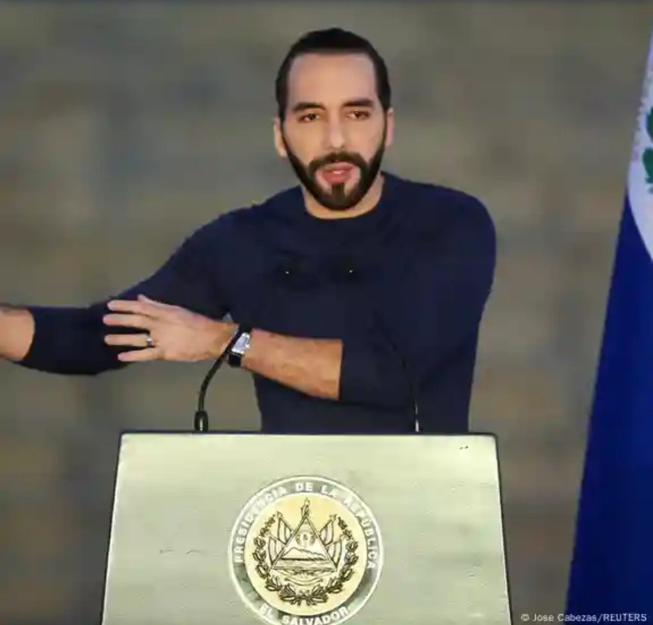 Bukele: “Me tiene sin cuidado que me llamen dictador”