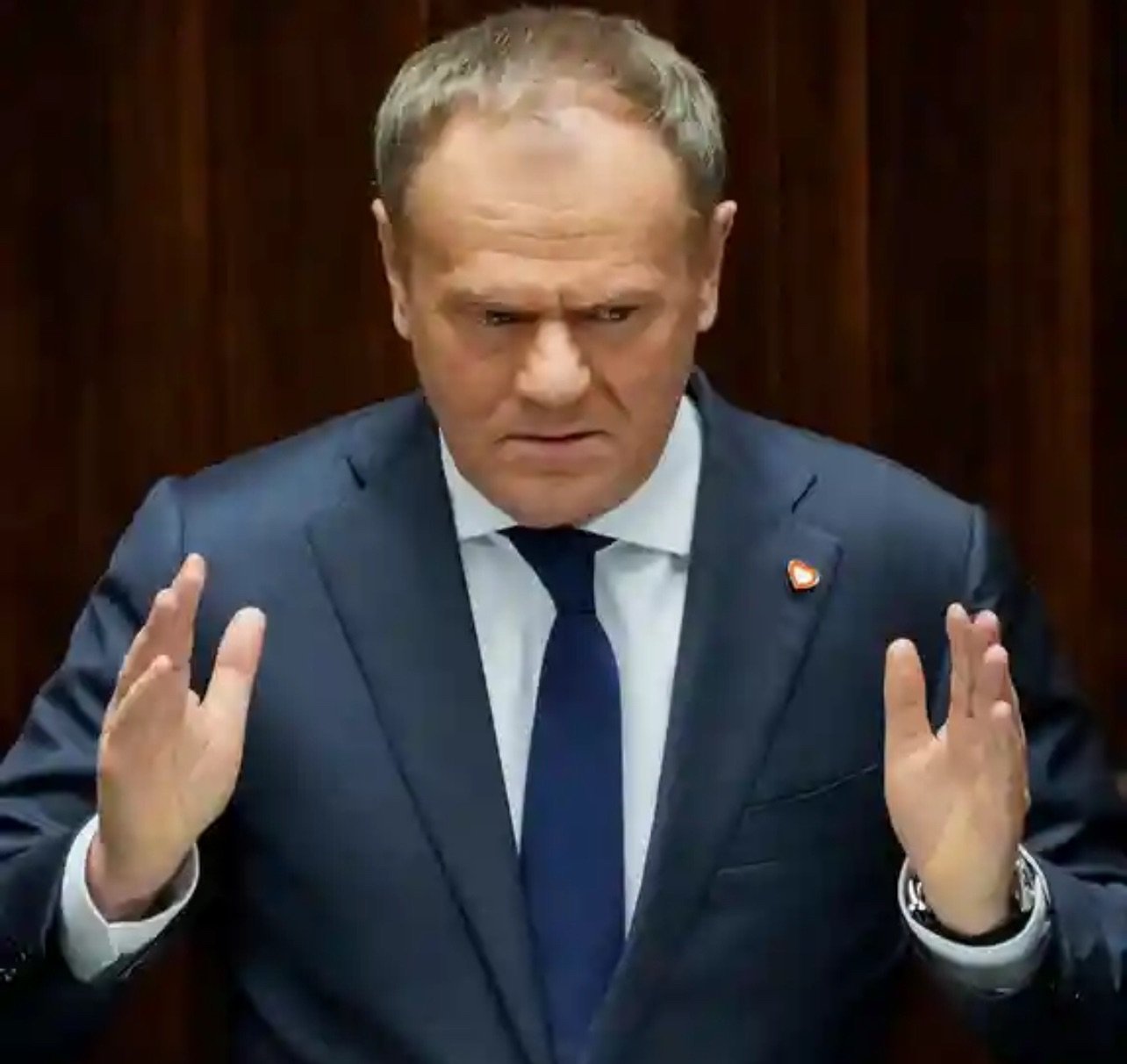 Donald Tusk se someterá a una moción de confianza en Polonia