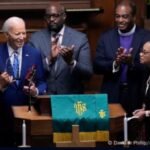 Biden asiste a servicio religioso por Juneteenth en Texas